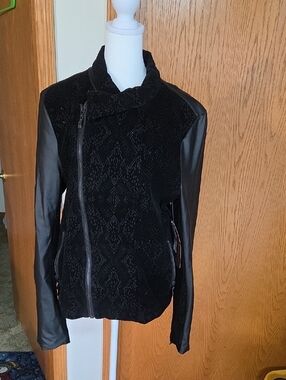 #15 Liverpool Jeans Company Women's Black Mixed-Media Asymmetrical Zip Jacket